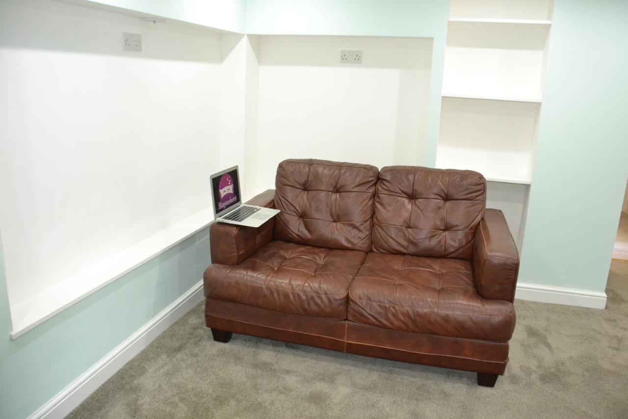 Willow Tree 1 Bed Apartment - Stayseekers Salisbury Esterno foto