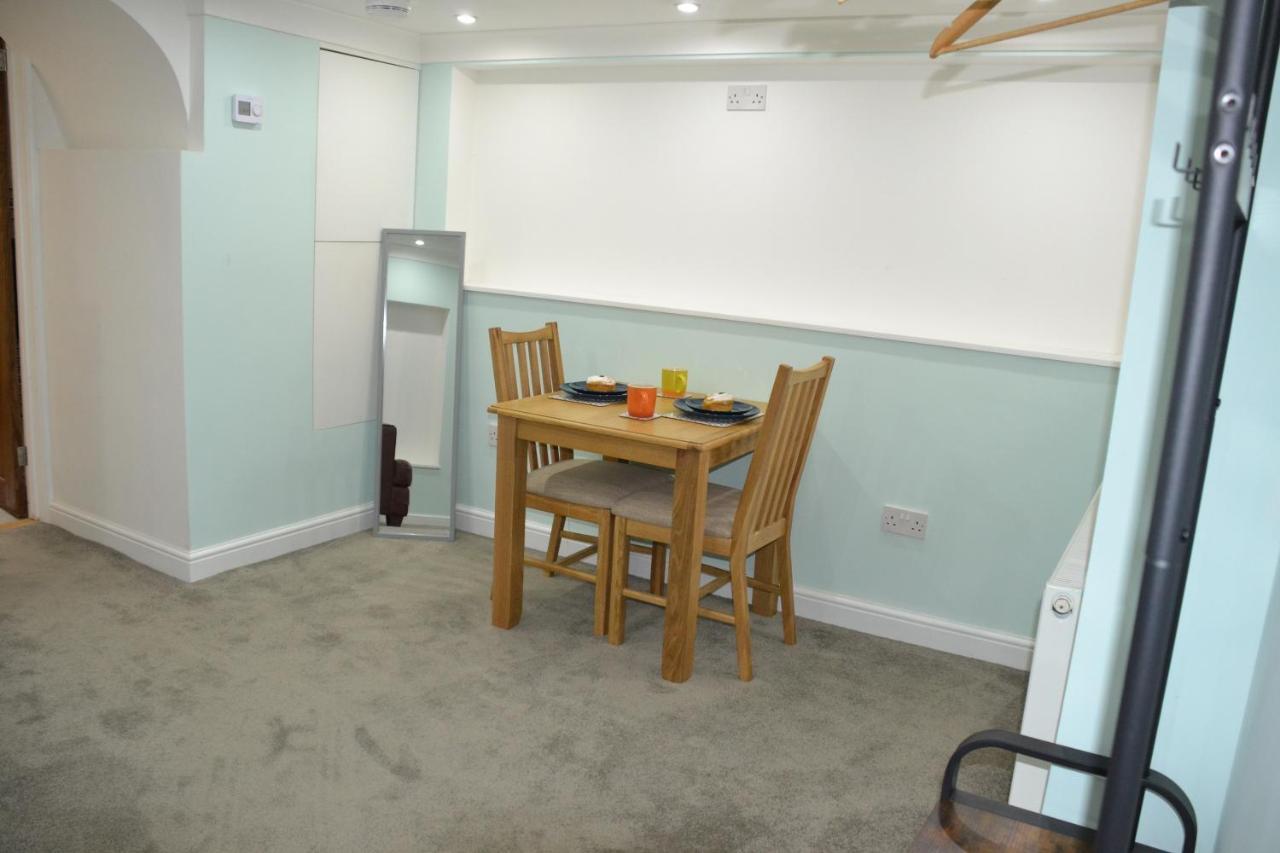 Willow Tree 1 Bed Apartment - Stayseekers Salisbury Esterno foto