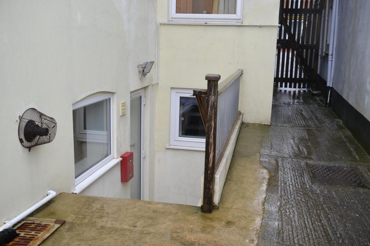 Willow Tree 1 Bed Apartment - Stayseekers Salisbury Esterno foto